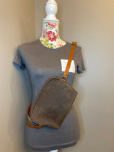 Load image into Gallery viewer, Brown Leather Belt Bag